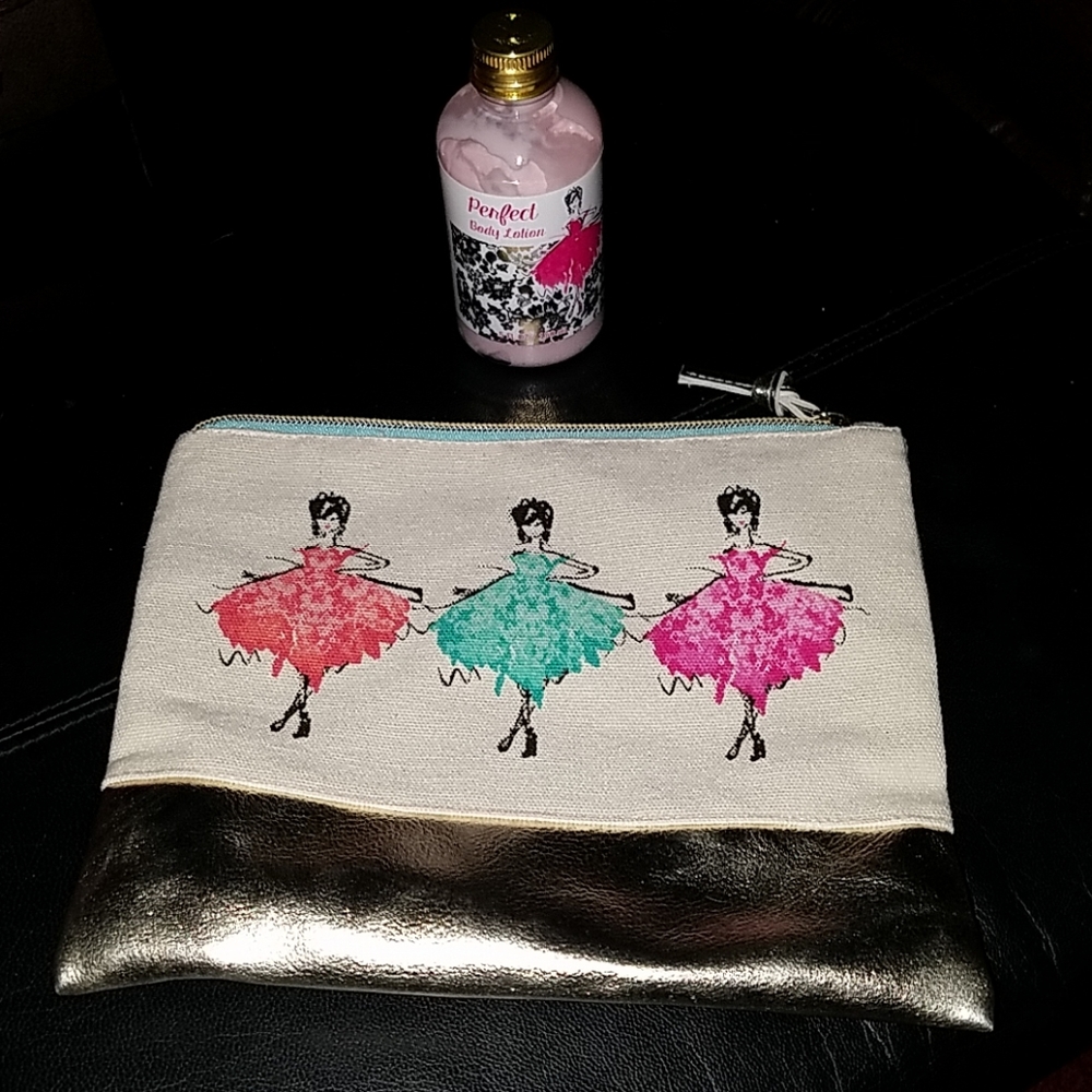 *NEW* GIRLS GIFT SET